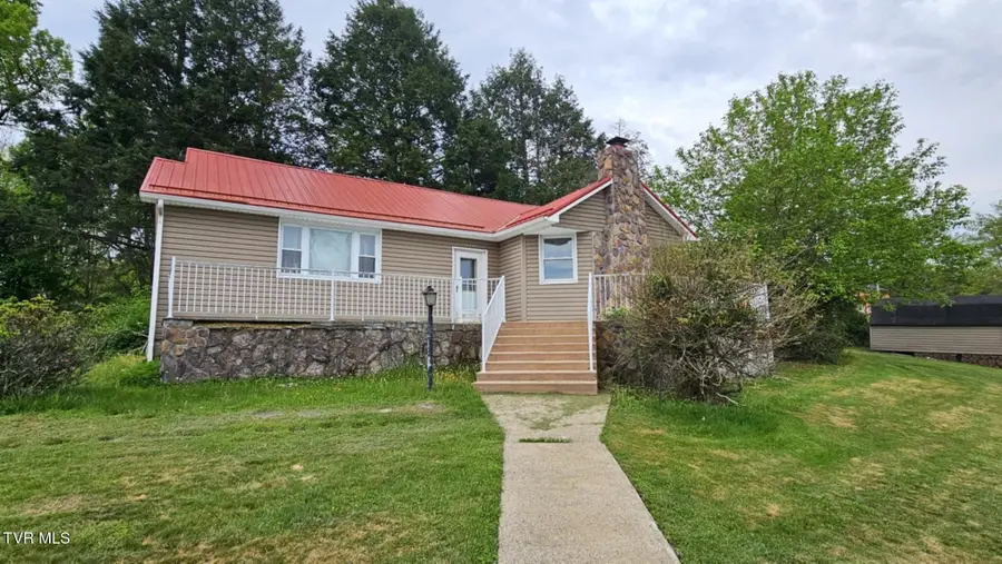 616 Southeast Kiser Avenue, Coeburn, VA 24230 - Image #2