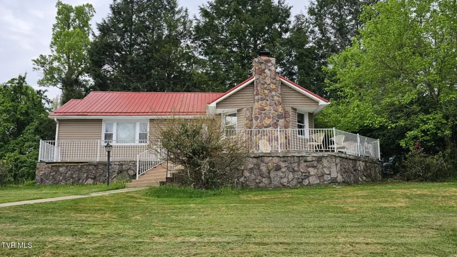 616 Southeast Kiser Avenue, Coeburn, VA 24230 - Image #3