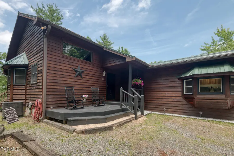 140 Apache Trail, Mountain City, TN 37683 - Image #3