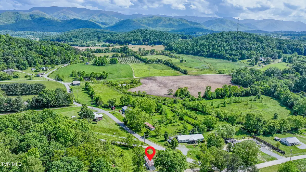 213 Fox Road, Chuckey, TN 37641 - Image #1