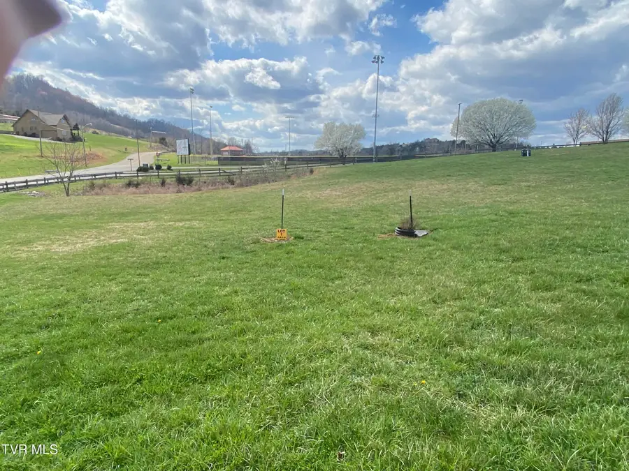 1 Riley Street, Lebanon, VA 24266 - Image #3