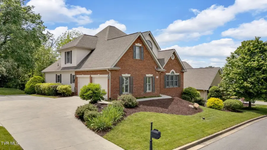 5 Fox Run Lane, Johnson City, TN 37604 - Image #2