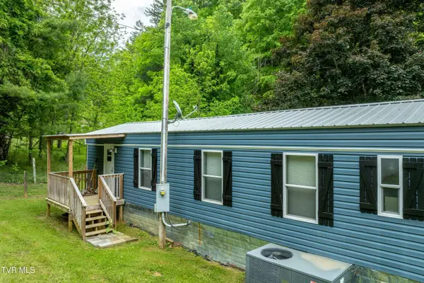 481 Fox Hollow Hollow, Mountain City, TN 37683