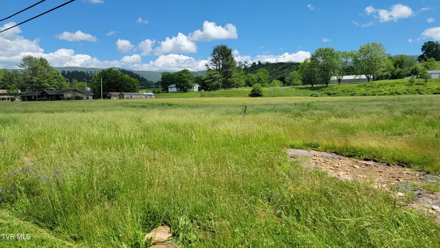 262 Stout Branch Road, Mountain City, TN 37683 - Image #3