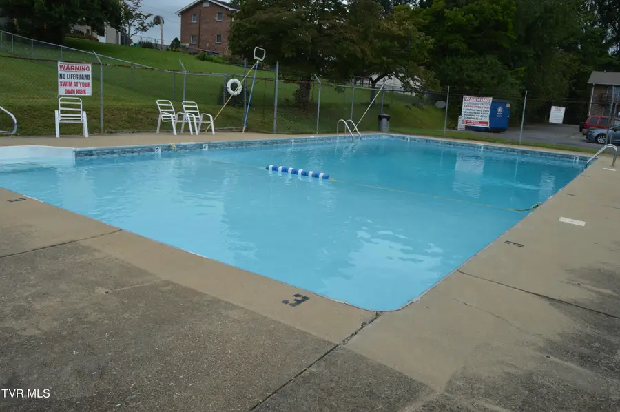 1805 King College Road #E6, Bristol, TN 37620 - Image #3