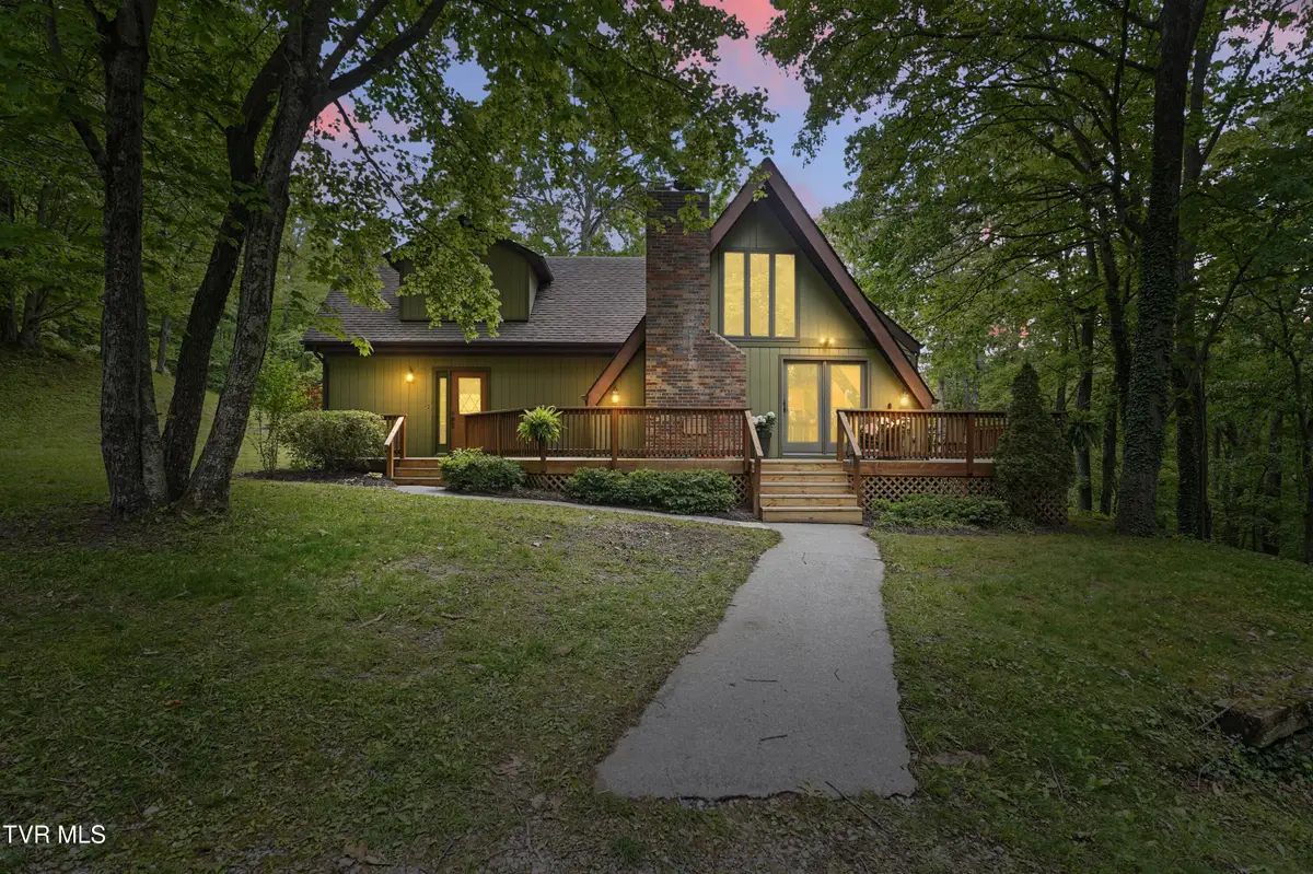 8466 Courtland Road, Wise, VA 24293 - Image #1