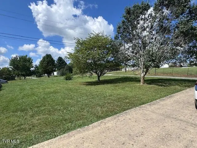 1122 Anderson Loop, Greeneville, TN 37743 - Image #3