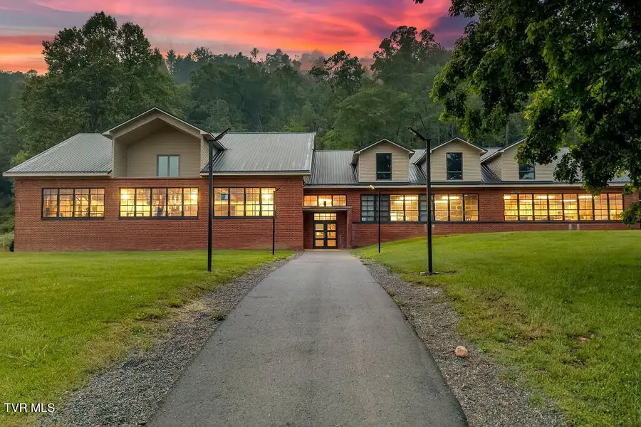 5500 Roan Creek Road, Mountain City, TN 37683 - Image #2