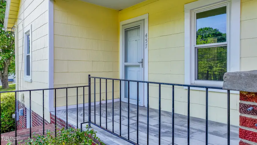 457 East Bernard Avenue, Greeneville, TN 37745 - Image #2
