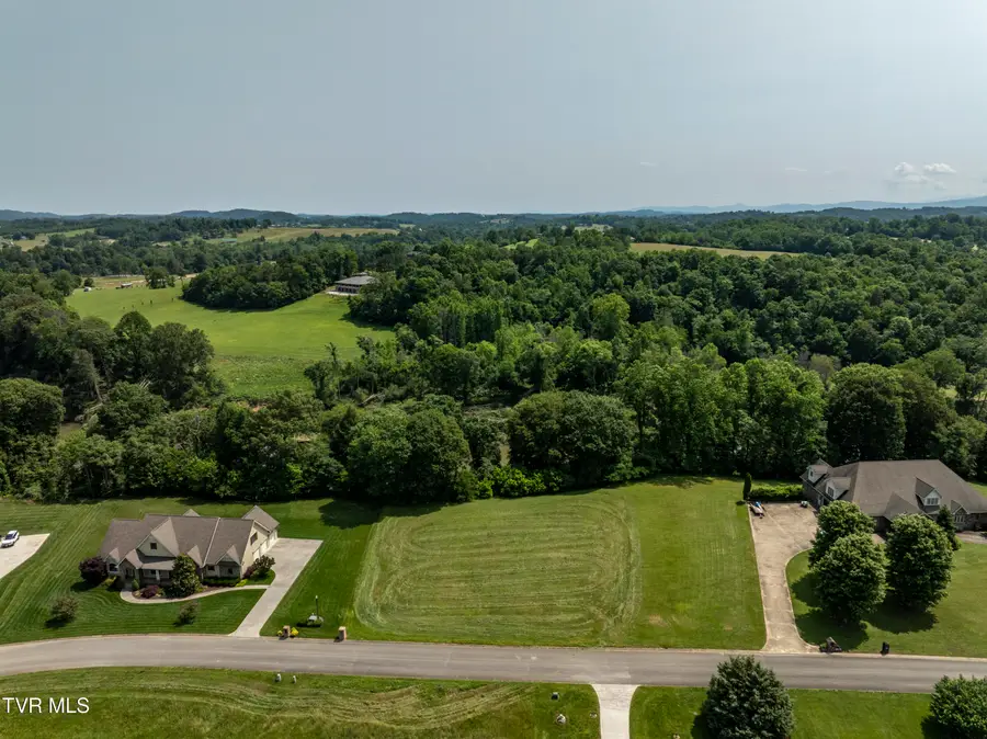 613 Waterstone Circle, Greeneville, TN 37745 - Image #3