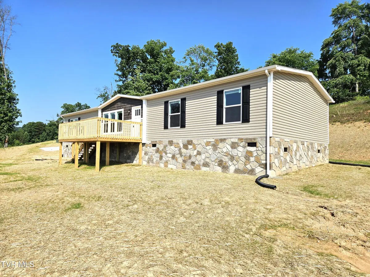 368 Oak Grove Road, Rogersville, TN 37857 - Image #1