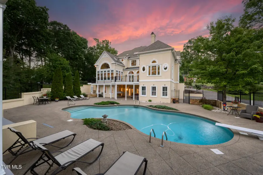 408 Fairway Estates Drive, Blountville, TN 37617 - Image #2