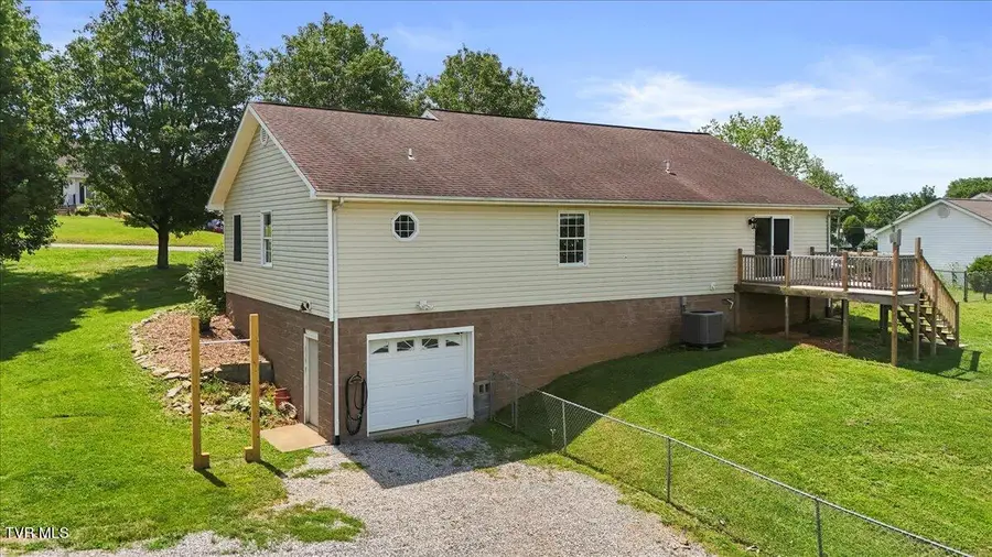 292 Leesburg Road, Telford, TN 37690 - Image #2