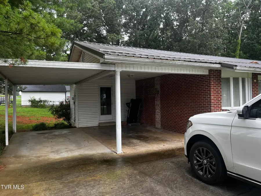 146 Hilldale Avenue, Johnson City, TN 37615 - Image #3