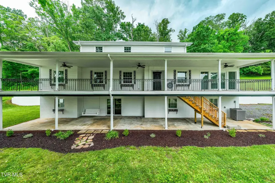 194 Sparks Road, Central, TN 37601 - Image #2