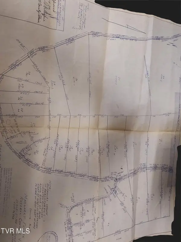 000 Moccasin Valley Road, Lebanon, VA 24266