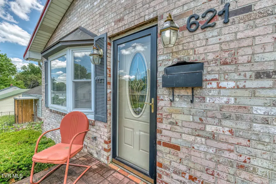 621 Hamilton Street, Johnson City, TN 37604 - Image #2