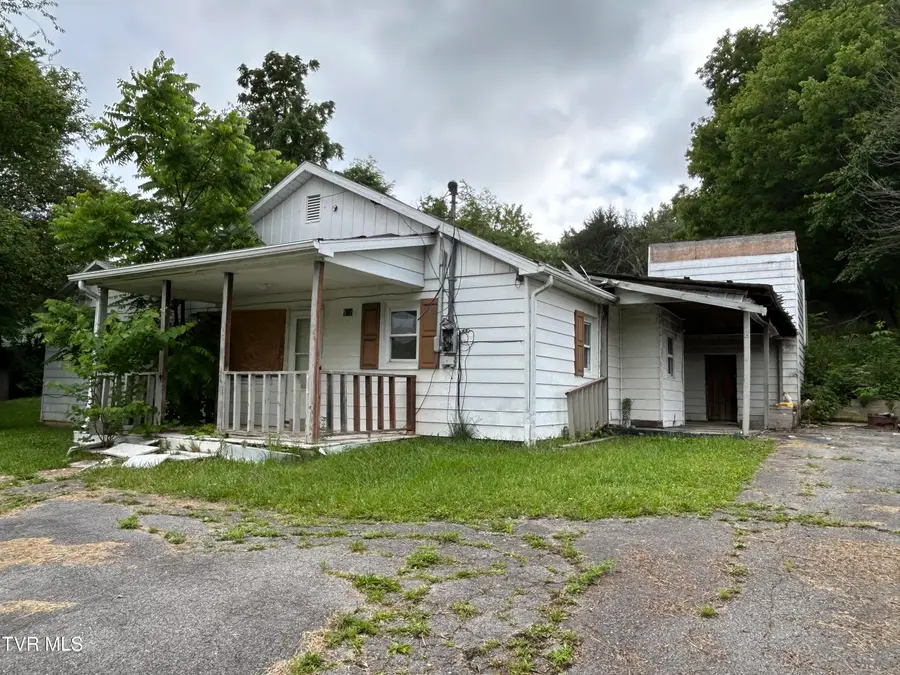 531 Northwest Mullins Street, Wise, VA 24293 - Image #2