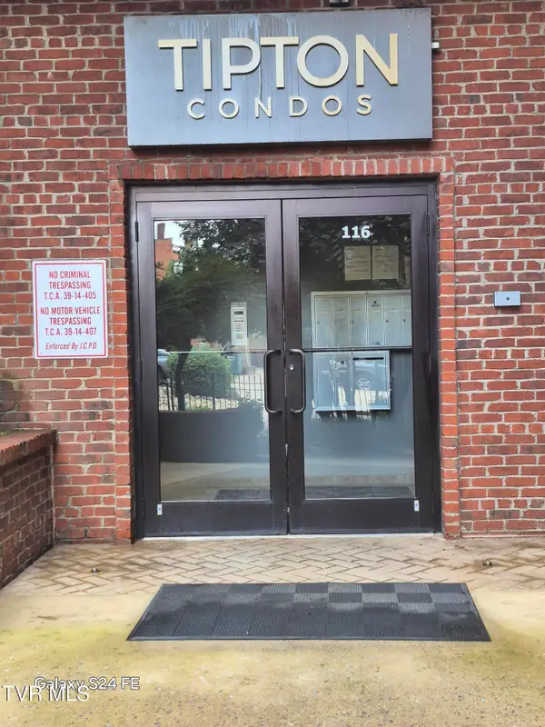 116 Tipton Street #209, Johnson City, TN 37604