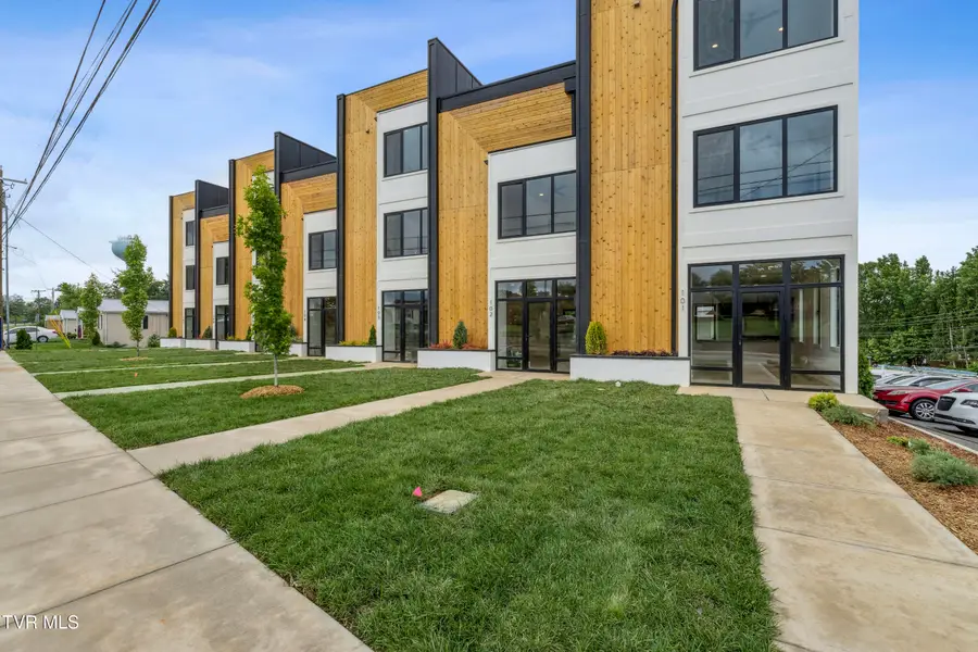 1533 Pactolas Road #104, Johnson City, TN 37604 - Image #2