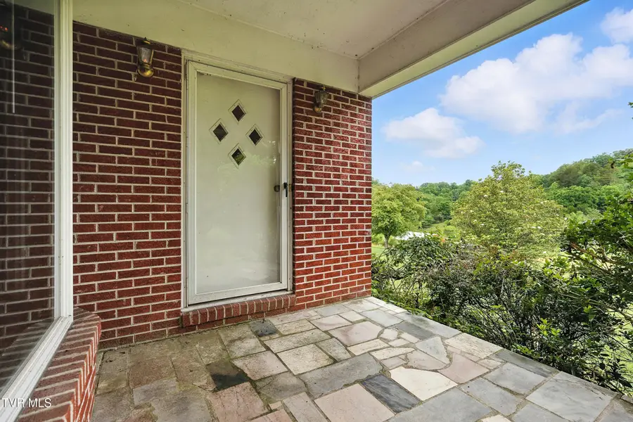 134 Richmond Heights, Jonesville, VA 24263 - Image #2