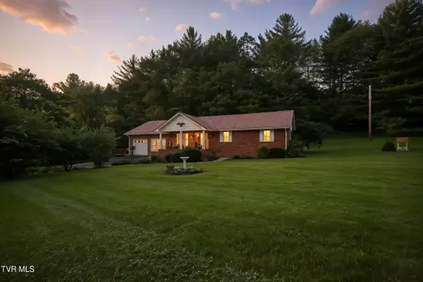 1037 Swift Hollow Road, Mountain City, TN 37683