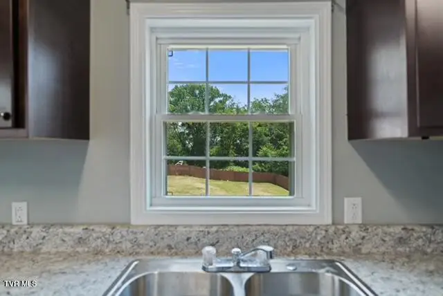 718 North Main Street, Greeneville, TN 37745 - Image #2