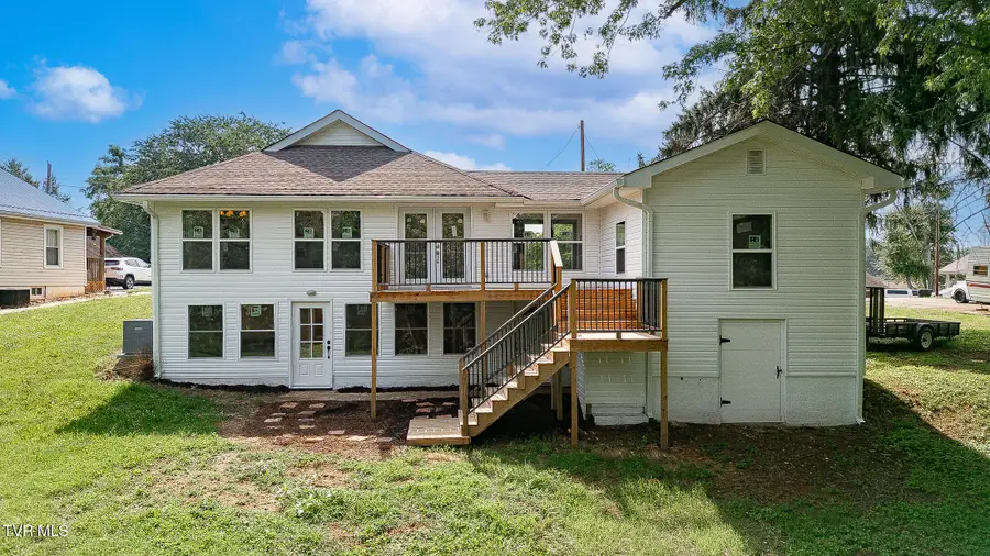 129 Ridgeway Avenue, Church Hill, TN 37642 - Image #2