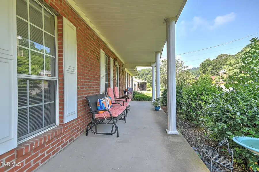 105 Willcrest Circle, Rogersville, TN 37857 - Image #3