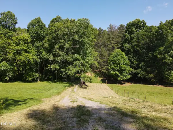 Tbd Whispering Pines Rd, Johnson City, TN 37601