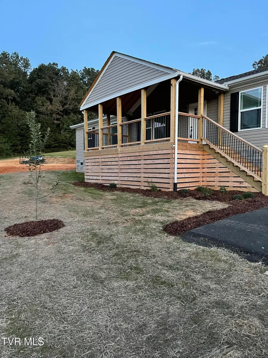 1819 Siesta Drive, Newport, TN 37821 - Image #2