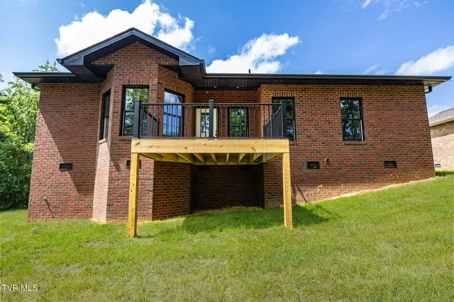 134 Patriots Crossing Crossing #9, Greeneville, TN 37745 - Image #3