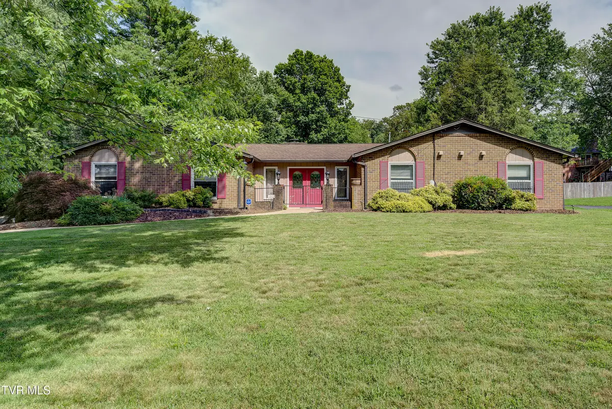 1019 Somerset Drive, Johnson City, TN 37604 - Image #1