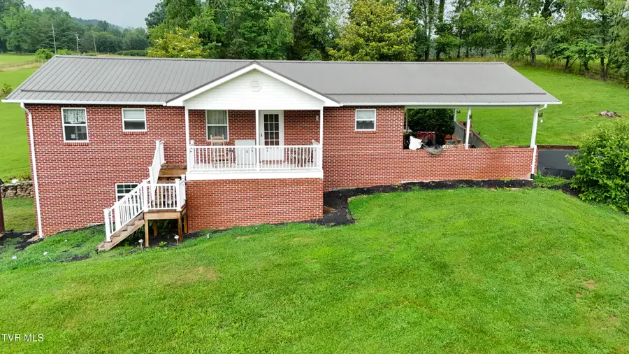 15833 Black Hollow Road, Abingdon, VA 24210 - Image #3