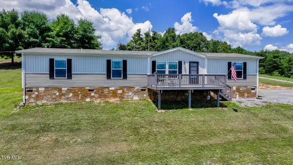 120 Maple Crest Circle, Surgoinsville, TN 37873