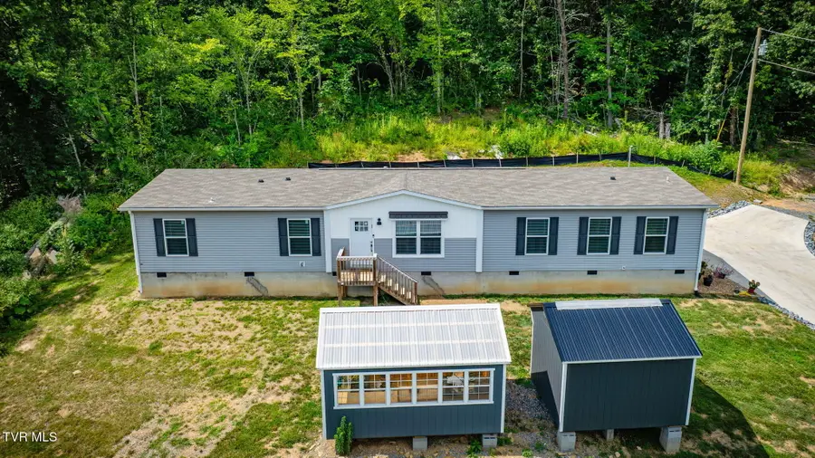 1400 Stoneybrook Drive, Johnson City, TN 37601 - Image #3