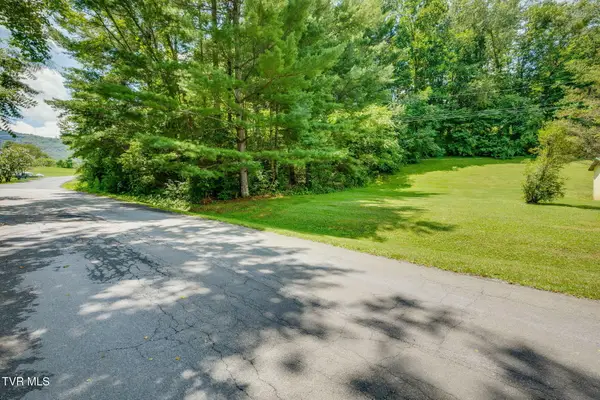 Tbd Laredo Street, Tazewell, VA 24651