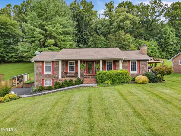 5009 Surrey Drive, Kingsport, TN 37664