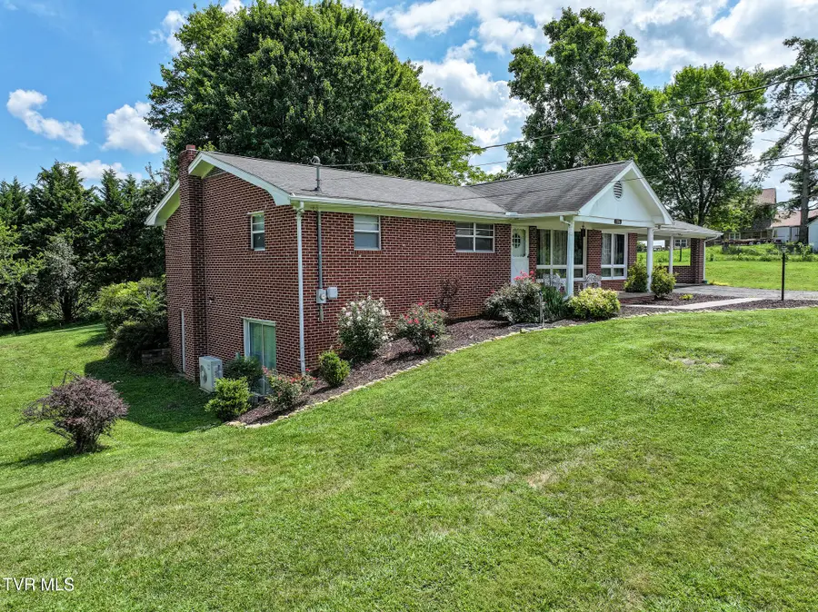 186 Garland Road, Limestone, TN 37681 - Image #2