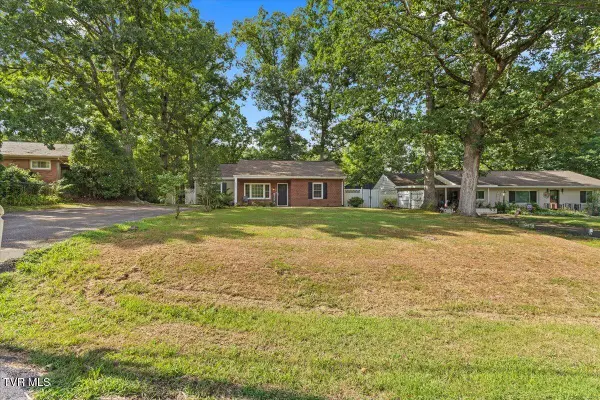 4032 Ridge Road, Kingsport, TN 37660