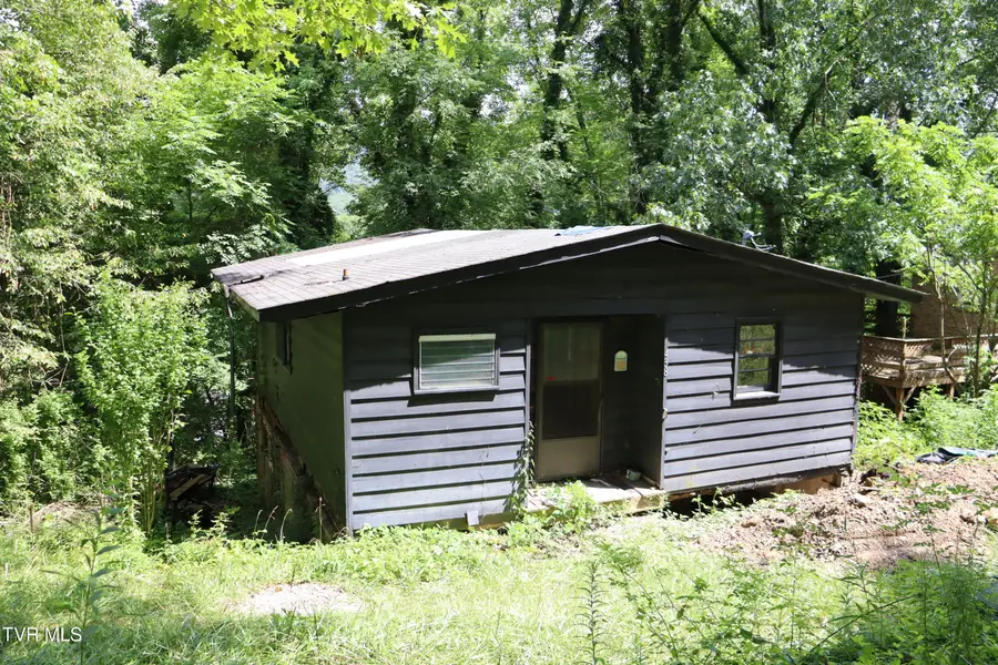 438 Northwest Murphy Street, Norton, VA 24273 - Image #3