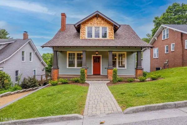 263 Northeast Oak Hill Street, Abingdon, VA 24210