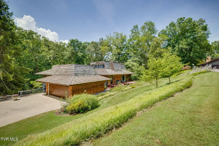 708 Thornwood Place, Kingsport, TN 37660 - Image #3