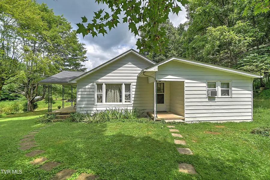 637 Morrell Creek Lane, Bluff City, TN 37618 - Image #2