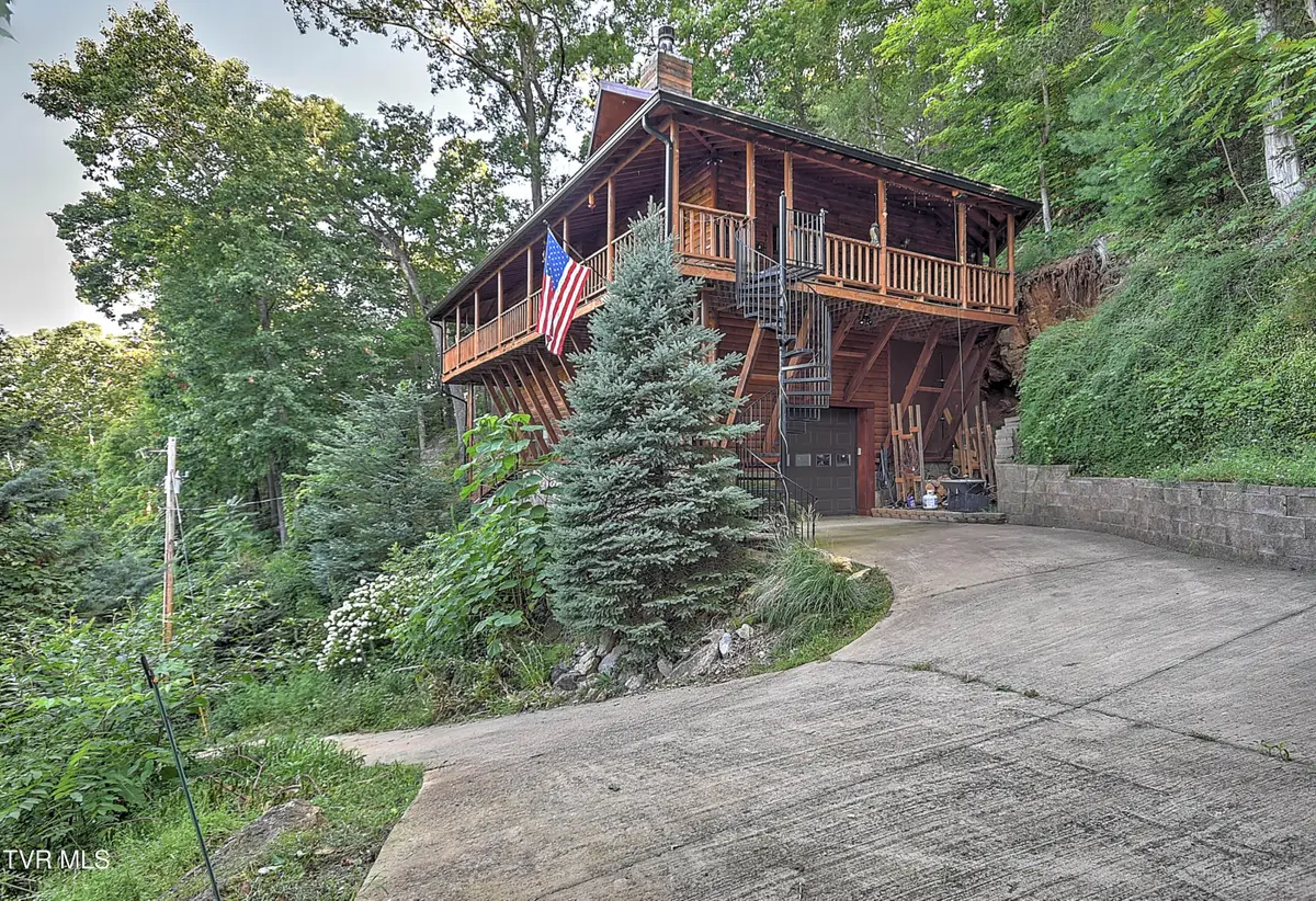 665 Laurels Road, Johnson City, TN 37601 - Image #1