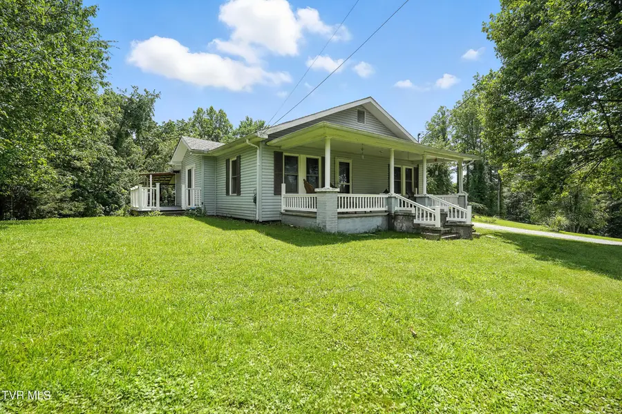 2509 Dc Caney Ridge Road, Clintwood, VA 24228 - Image #2
