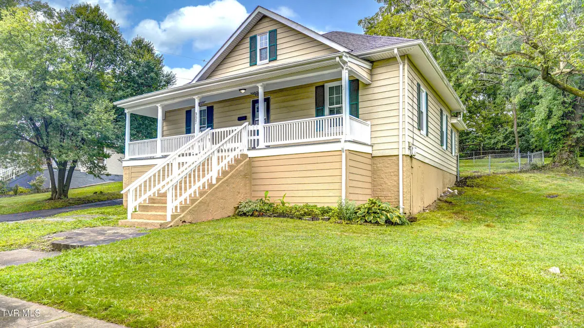 907 Baxter Street, Johnson City, TN 37601 - Image #1