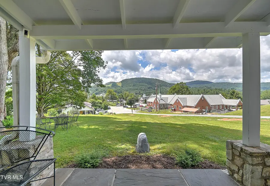 390 Sokassa Road, Newland, NC 28657 - Image #3