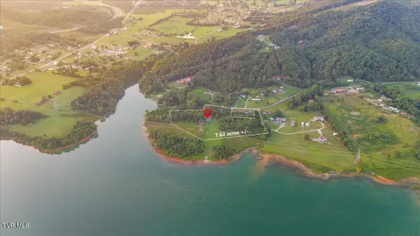 1245 County Line Road, Mooresburg, TN 37811