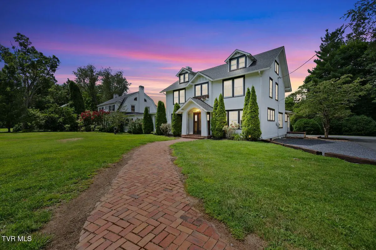 217 North Street, Marion, VA 24354 - Image #1